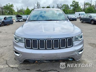Piąte zdjęcie samochodu w środku: 2019 JEEP GRAND CHEROKEE LAREDO VIN:1C4RJFAG0KC814749 - miniatura