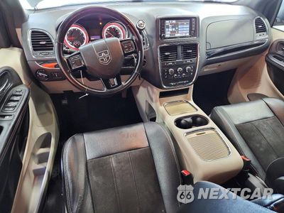 Zdjęcie 8 z 13 samochodu: 2019 DODGE GRAND CARAVAN SXT VIN:2C4RDGCG1KR770780 - miniatura