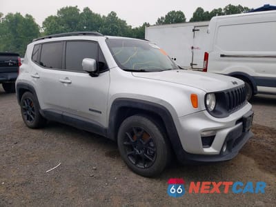 Czwarte zdjęcie samochodu z boku: 2020 JEEP RENEGADE LATITUDE VIN:ZACNJABB5LPL48766 - miniatura