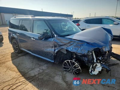 Czwarte zdjęcie samochodu z boku: 2019 FORD FLEX SEL VIN:2FMHK6C87KBA37612 - miniatura