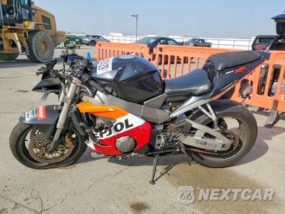 Trzecie zdjęcie samochodu z tyłu: 2002 HONDA CBR900 RR VIN:JH2SC50152M001072 - miniatura