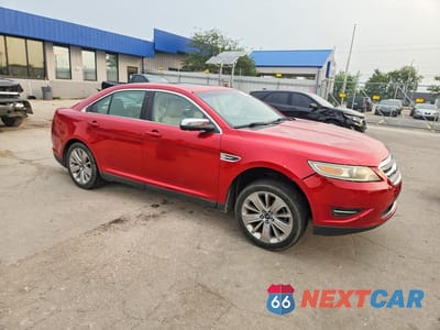 Czwarte zdjęcie samochodu z boku: 2011 FORD TAURUS LIMITED VIN:1FAHP2FW9BG102113 - miniatura
