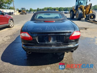 Zdjęcie 6 z 12 samochodu: 1999 JAGUAR XK8 VIN:SAJGX204XXC041884 - miniatura