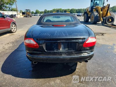 Zdjęcie 6 z 12 samochodu: 1999 JAGUAR XK8 VIN:SAJGX204XXC041884 - miniatura
