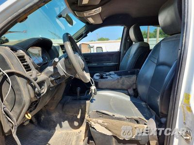 Zdjęcie 7 z 13 samochodu: 2021 RAM 2500 TRADESMAN VIN:3C7WR5HJ3MG645496 - miniatura
