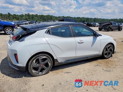 Trzecie zdjęcie samochodu z tyłu: 2020 HYUNDAI VELOSTER TURBO ULTIMATE VIN:KMHTH6AB2LU021532 - miniatura
