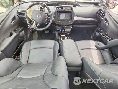 Zdjęcie 8 z 13 samochodu: 2016 TOYOTA PRIUS THREE TOURING VIN:JTDKARFU2G3023521 - miniatura
