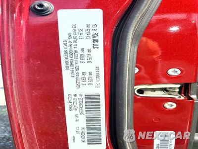 Zdjęcie 13 z 13 samochodu: 2019 CHRYSLER 300 S VIN:2C3CCABG3KH693945 - miniatura