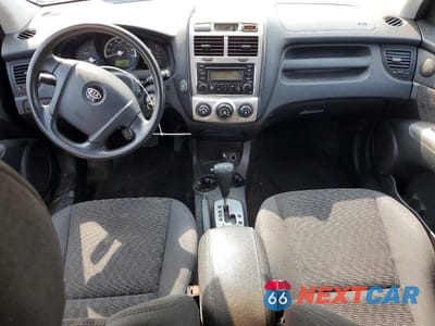 Zdjęcie 8 z 13 samochodu: 2006 KIA NEW SPORTAGE VIN:KNDJF723367282394 - miniatura