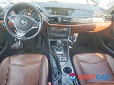 Zdjęcie 8 z 13 samochodu: 2013 BMW X1 XDRIVE28I VIN:WBAVL1C50DVR83665 - miniatura