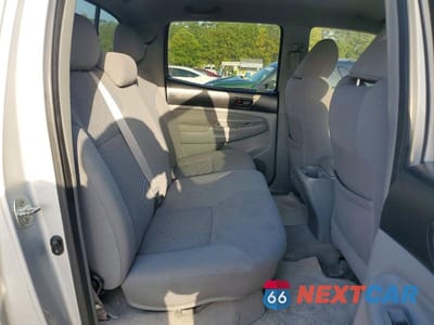 Zdjęcie 10 z 12 samochodu: 2010 TOYOTA TACOMA DOUBLE CAB PRERUNNER VIN:3TMJU4GN0AM098057 - miniatura