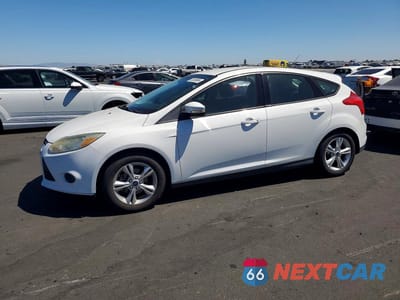 2014 FORD FOCUS SE 1FADP3K2XEL185781 - główne zdjęcie licytacji z USA - miniatura