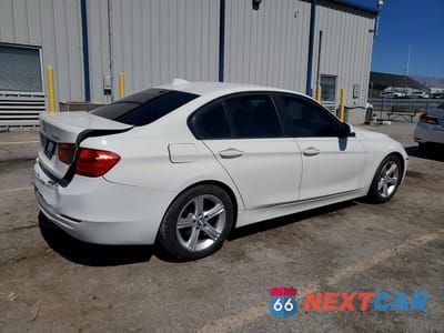 Trzecie zdjęcie samochodu z tyłu: 2013 BMW 328 I VIN:WBA3A5C53DF602759 - miniatura