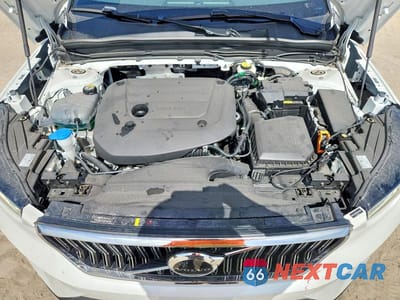 Zdjęcie 12 z 13 samochodu: 2025 VOLVO XC40 CORE VIN:YV4L12UJ5S2544331 - miniatura