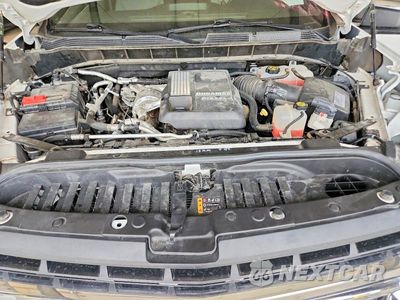 Zdjęcie 11 z 12 samochodu: 2020 CHEVROLET SILVERADO K1500 LT VIN:3GCUYDET2LG218199 - miniatura