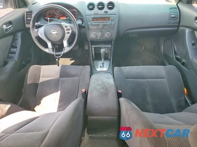 Zdjęcie 8 z 12 samochodu: 2007 NISSAN ALTIMA 2.5 VIN:1N4AL21E17C217329 - miniatura