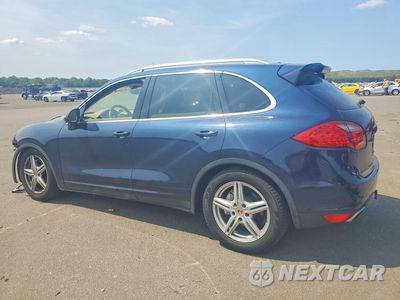 Drugie zdjęcie samochodu z przodu: 2013 PORSCHE CAYENNE S VIN:WP1AB2A25DLA84622 - miniatura