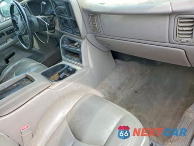 Zdjęcie 8 z 12 samochodu: 2004 CHEVROLET SILVERADO K1500 VIN:2GCEK13T741406914 - miniatura