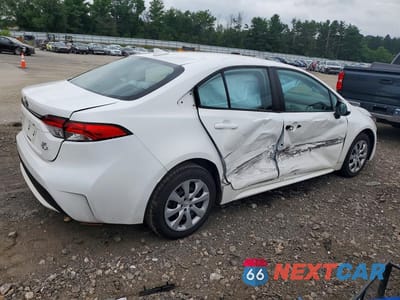 Trzecie zdjęcie samochodu z tyłu: 2022 TOYOTA COROLLA LE VIN:5YFEPMAE1NP327345 - miniatura