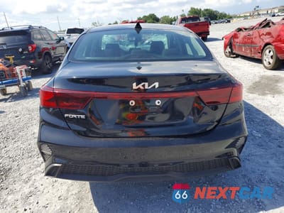 Zdjęcie 6 z 13 samochodu: 2023 KIA FORTE LXS VIN:3KPF24AD5PE671744 - miniatura