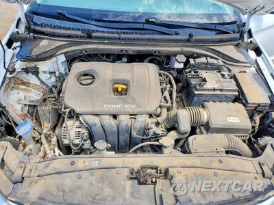 Zdjęcie 11 z 12 samochodu: 2018 HYUNDAI ELANTRA SEL VIN:5NPD84LF1JH327111 - miniatura
