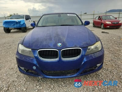 Piąte zdjęcie samochodu w środku: 2011 BMW 328 XI VIN:WBAPK7C5XBA972756 - miniatura