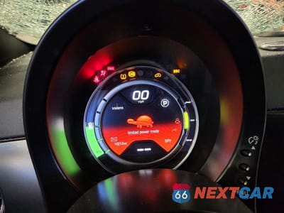 Zdjęcie 9 z 13 samochodu: 2013 FIAT 500 ELECTRIC VIN:3C3CFFGE9DT663239 - miniatura