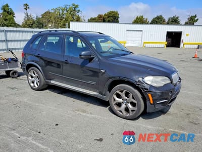 Czwarte zdjęcie samochodu z boku: 2011 BMW X5 XDRIVE35D VIN:5UXZW0C52BL661042 - miniatura