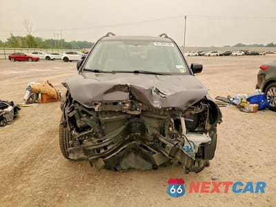 Piąte zdjęcie samochodu w środku: 2017 SUBARU FORESTER 2.5I PREMIUM VIN:JF2SJAEC4HH574100 - miniatura