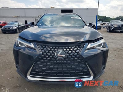 Piąte zdjęcie samochodu w środku: 2021 LEXUS UX 200 BASE VIN:JTHP3JBH3M2043576 - miniatura