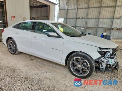 Czwarte zdjęcie samochodu z boku: 2024 CHEVROLET MALIBU LT VIN:1G1ZD5ST0RF177490 - miniatura