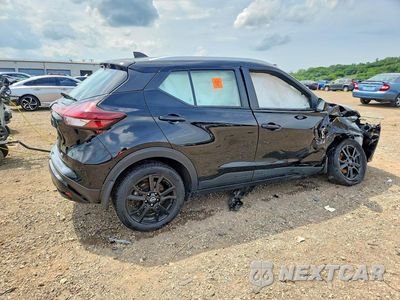 Trzecie zdjęcie samochodu z tyłu: 2024 NISSAN KICKS SV VIN:3N1CP5CV3RL487582 - miniatura
