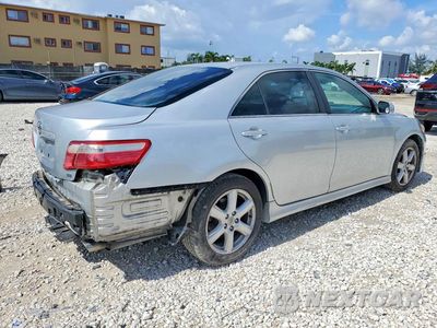 Trzecie zdjęcie samochodu z tyłu: 2007 TOYOTA CAMRY SE VIN:4T1BE46K27U615447 - miniatura