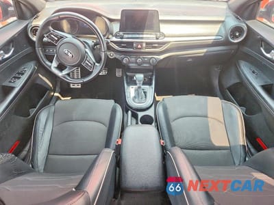 Zdjęcie 8 z 12 samochodu: 2020 KIA FORTE GT LINE VIN:3KPF34AD2LE187148 - miniatura