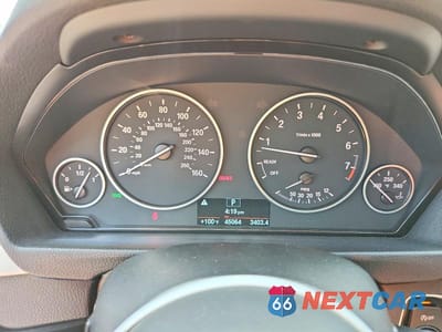 Zdjęcie 9 z 12 samochodu: 2016 BMW 320 I VIN:WBA8E1G5XGNU11573 - miniatura