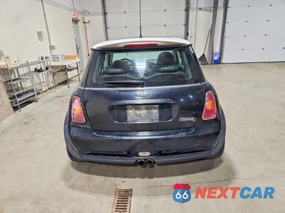 Zdjęcie 6 z 12 samochodu: 2003 MINI COOPER S VIN:WMWRE33453TD65995 - miniatura