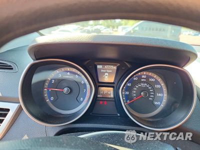Zdjęcie 9 z 12 samochodu: 2014 HYUNDAI ELANTRA GT BASE VIN:KMHD35LH6EU174223 - miniatura