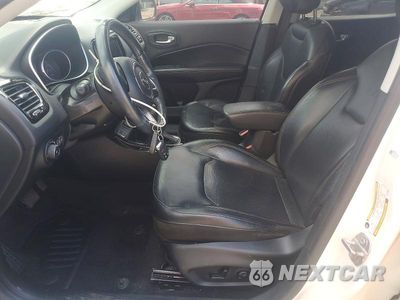 Zdjęcie 7 z 14 samochodu: 2018 JEEP COMPASS LIMITED VIN:3C4NJCCB4JT211532 - miniatura