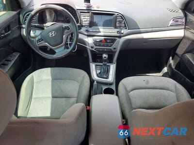 Zdjęcie 8 z 12 samochodu: 2017 HYUNDAI ELANTRA SE VIN:KMHD84LFXHU068579 - miniatura