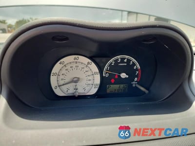Zdjęcie 9 z 13 samochodu: 2005 SCION XA BASE VIN:JTKKT604X50080316 - miniatura