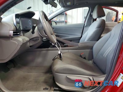 Zdjęcie 7 z 12 samochodu: 2024 HYUNDAI ELANTRA SEL VIN:KMHLS4DG1RU766715 - miniatura