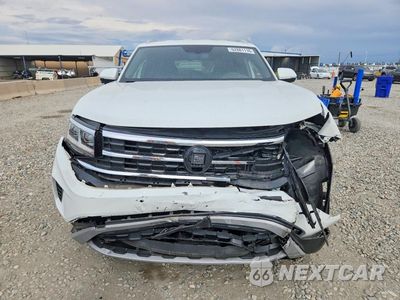 Piąte zdjęcie samochodu w środku: 2023 VOLKSWAGEN ATLAS CROSS SPORT SE VIN:1V2LC2CA6PC226152 - miniatura