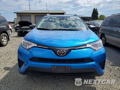 Piąte zdjęcie samochodu w środku: 2015 TOYOTA RAV4 XLE VIN:2T3BFREV4JW754614 - miniatura
