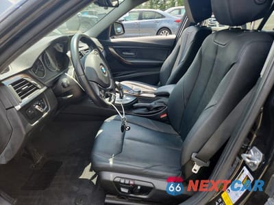 Zdjęcie 7 z 12 samochodu: 2017 BMW 328 D XDRIVE VIN:WBA3D5C53FK290864 - miniatura