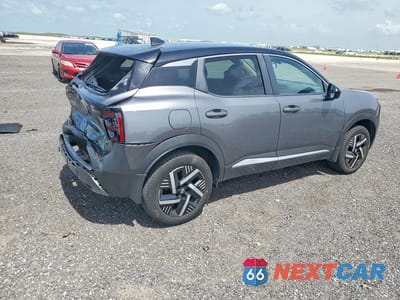 Trzecie zdjęcie samochodu z tyłu: 2025 NISSAN KICKS SV VIN:3N8AP6CA4SL329625 - miniatura