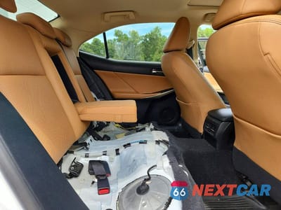 Zdjęcie 10 z 13 samochodu: 2016 LEXUS IS 300 VIN:JTHCM1D26G5014368 - miniatura