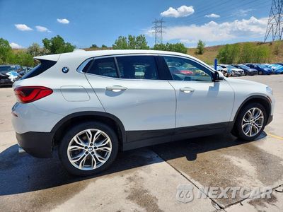Trzecie zdjęcie samochodu z tyłu: 2018 BMW X2 XDRIVE28I VIN:WBXYJ5C38JEF70177 - miniatura