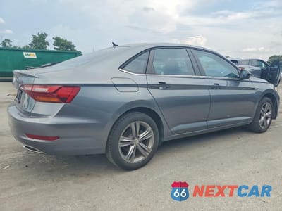 Trzecie zdjęcie samochodu z tyłu: 2019 VOLKSWAGEN JETTA S VIN:3VWC57BUXKM081531 - miniatura