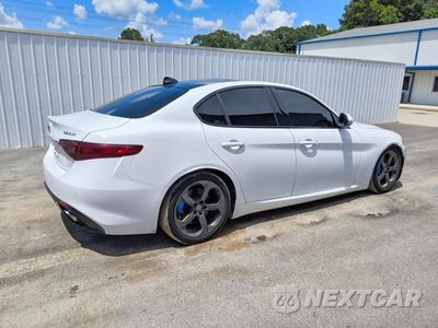Trzecie zdjęcie samochodu z tyłu: 2017 ALFA ROMEO GIULIA Q4 VIN:ZARFAEDN0H7542587 - miniatura
