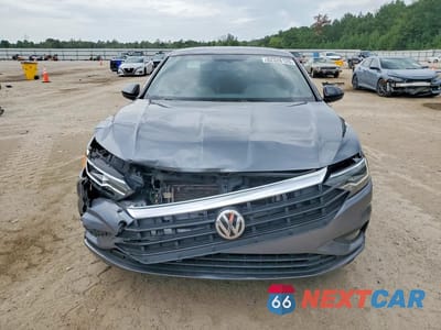 Piąte zdjęcie samochodu w środku: 2020 VOLKSWAGEN JETTA S VIN:3VWCB7BU2LM027800 - miniatura